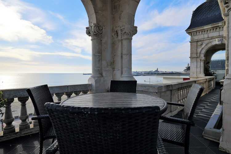 Cabinet Briand | votre agence immobilière Royan, spécialiste des biens immobiliers de prestige sur la côte charentaise