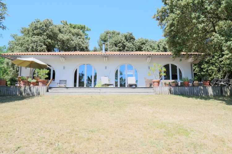 Cabinet Briand | Agent immobilier Royan, agence spécialiste des biens immobiliers de prestige sur la côte charentaise