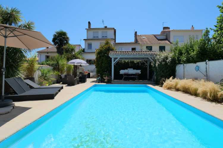 Cabinet Briand | Agent immobilier Royan, agence spécialiste des biens immobiliers de prestige sur la côte charentaise