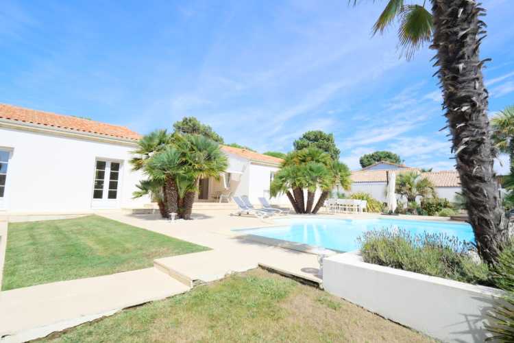 Cabinet Briand | Agent immobilier Royan, agence spécialiste des biens immobiliers de prestige sur la côte charentaise