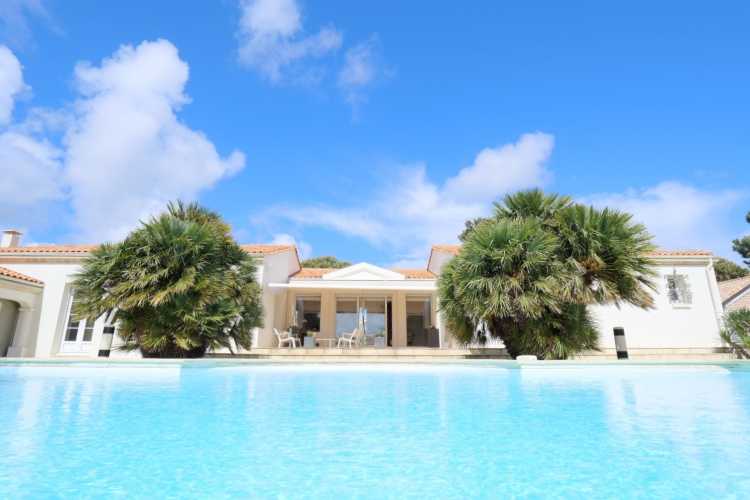 Cabinet Briand | Agent immobilier Royan, agence spécialiste des biens immobiliers de prestige sur la côte charentaise