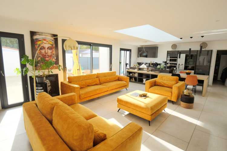 Cabinet Briand | Agent immobilier Royan, agence spécialiste des biens immobiliers de prestige sur la côte charentaise