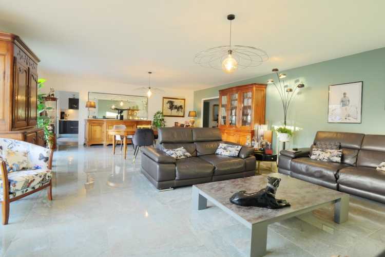 Cabinet Briand | Agent immobilier Royan, agence spécialiste des biens immobiliers de prestige sur la côte charentaise