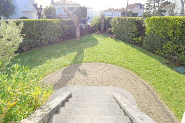 Cabinet Briand | Agent immobilier Royan, agence spécialiste des biens immobiliers de prestige sur la côte charentaise