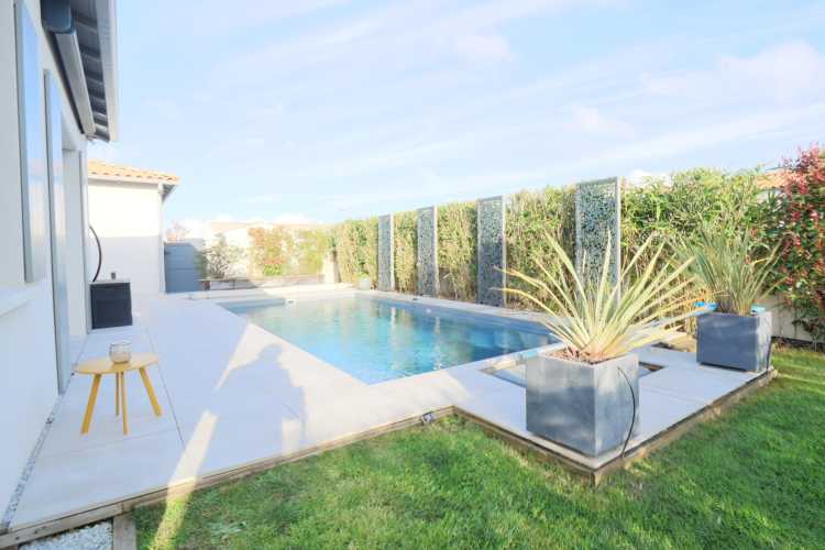 Cabinet Briand | Agent immobilier Royan, agence spécialiste des biens immobiliers de prestige sur la côte charentaise