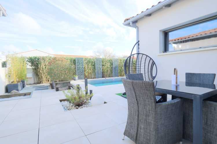 Cabinet Briand | Agent immobilier Royan, agence spécialiste des biens immobiliers de prestige sur la côte charentaise