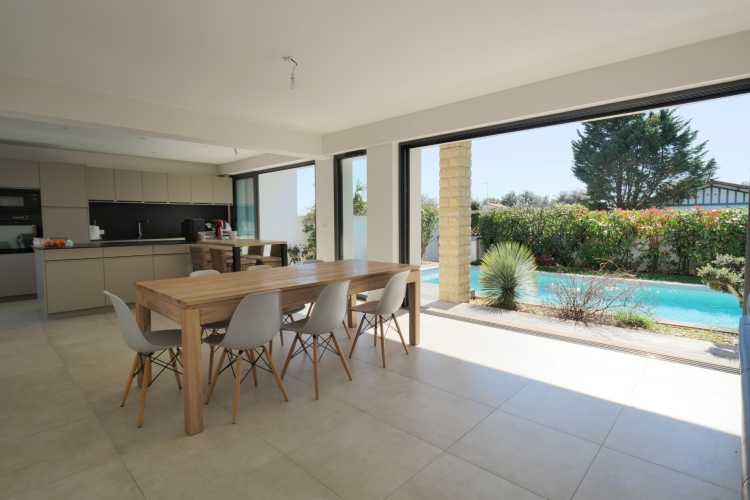 Cabinet Briand | Agent immobilier Royan, agence spécialiste des biens immobiliers de prestige sur la côte charentaise