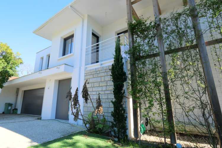 Cabinet Briand | Agent immobilier Royan, agence spécialiste des biens immobiliers de prestige sur la côte charentaise