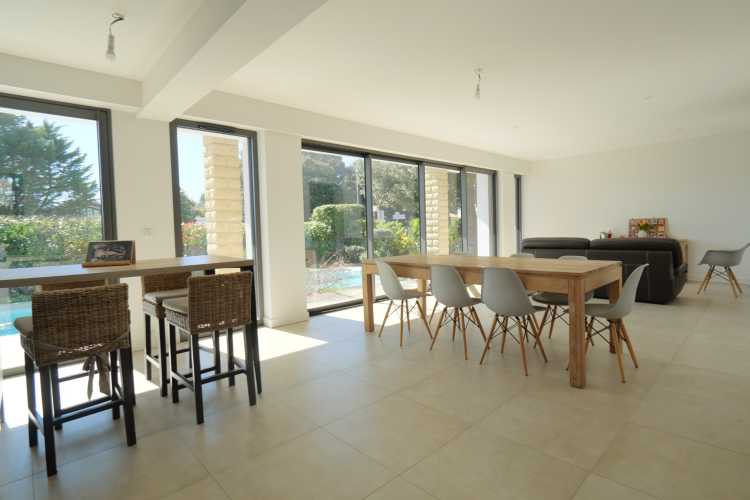 Cabinet Briand | Agent immobilier Royan, agence spécialiste des biens immobiliers de prestige sur la côte charentaise