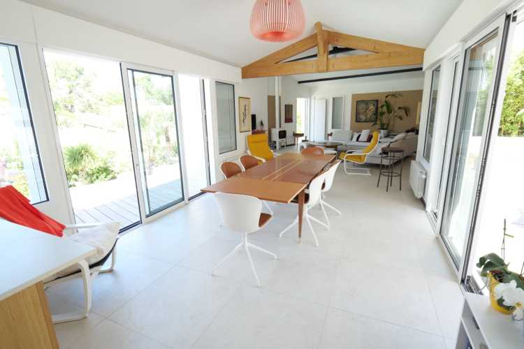 Cabinet Briand | Agent immobilier Royan, agence spécialiste des biens immobiliers de prestige sur la côte charentaise