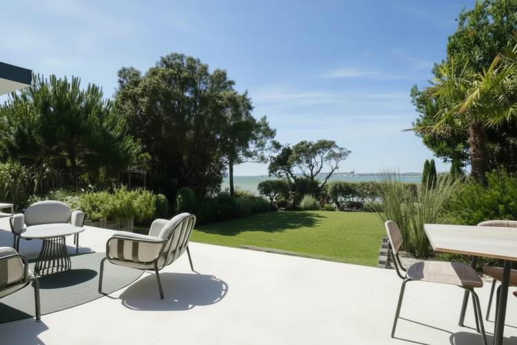 Cabinet Briand | Agent immobilier Royan, agence spécialiste des biens immobiliers de prestige sur la côte charentaise
