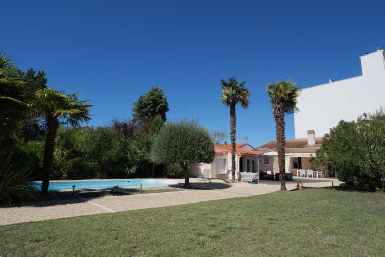 Cabinet Briand | Agent immobilier Royan, agence spécialiste des biens immobiliers de prestige sur la côte charentaise