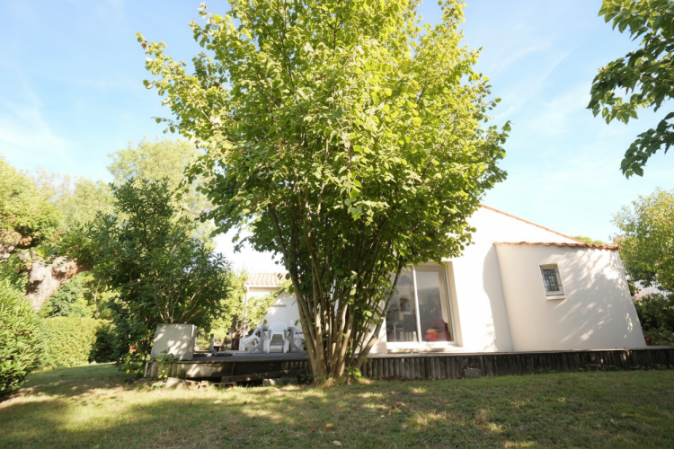 Cabinet Briand | Agent immobilier Royan, agence spécialiste des biens immobiliers de prestige sur la côte charentaise