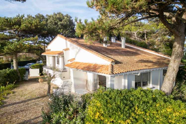 Cabinet Briand | Agent immobilier Royan, agence spécialiste des biens immobiliers de prestige sur la côte charentaise