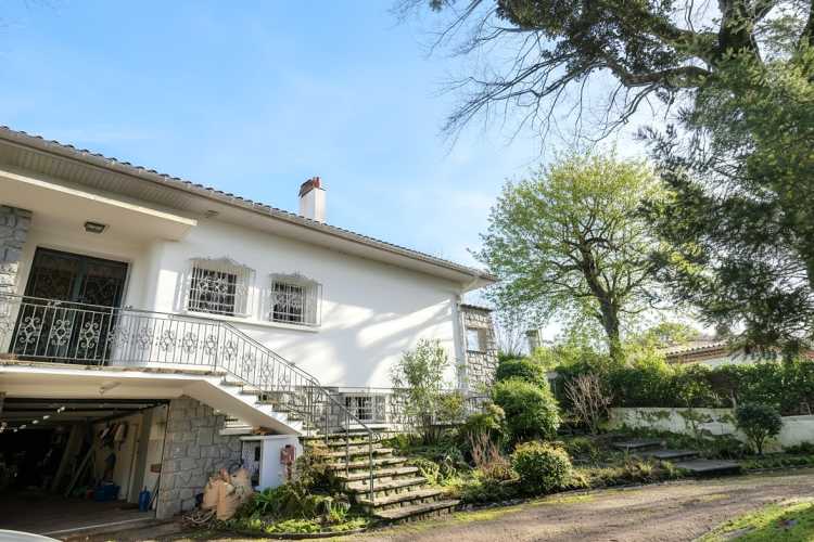 Cabinet Briand | Agent immobilier Royan, agence spécialiste des biens immobiliers de prestige sur la côte charentaise