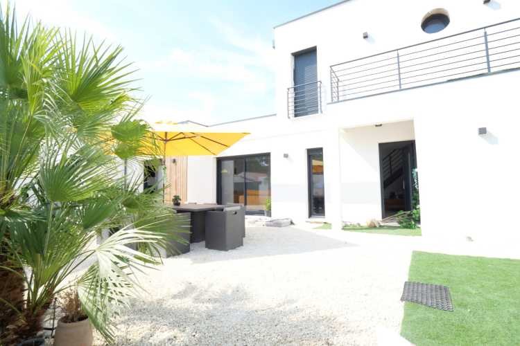 Cabinet Briand | Agent immobilier Royan, agence spécialiste des biens immobiliers de prestige sur la côte charentaise
